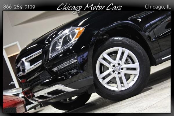 Used 2015 Mercedes-Benz GL450 4 Matic GL450 for sale Sold at Chicago Motor Cars in West Chicago IL 60185 3