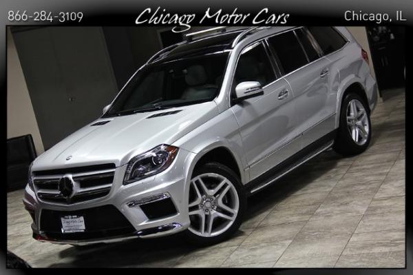 Used 2015 Mercedes-Benz GL550 4Matic for sale Sold at Chicago Motor Cars in West Chicago IL 60185 3