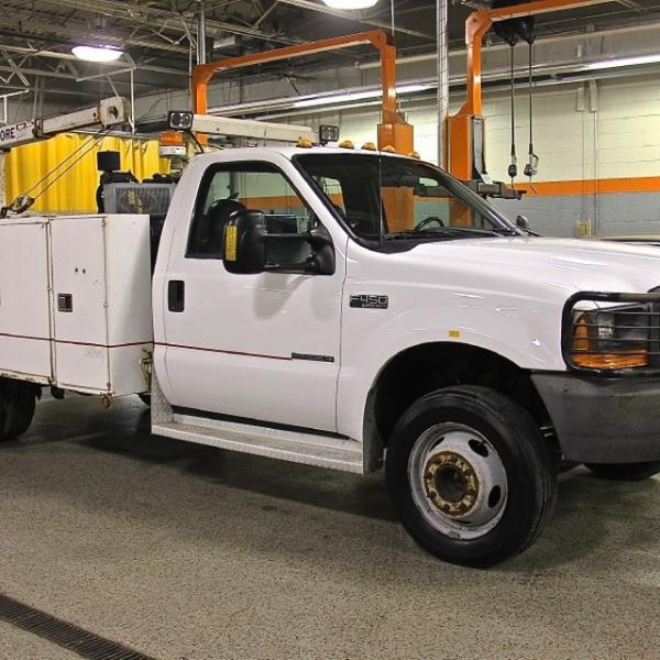 New-2000-Ford-Super-Duty-F-450-XL