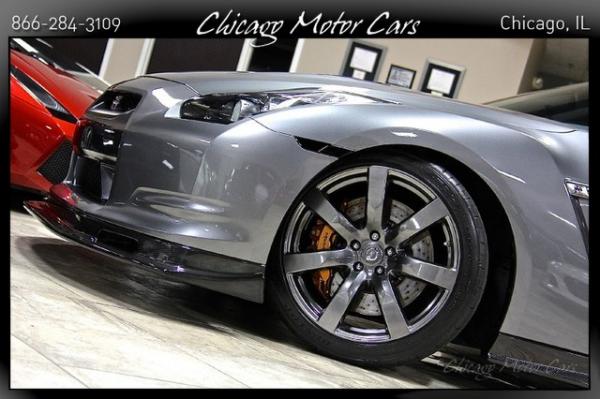 Used 2009 Nissan GT-R Premium Alpha 9 Premium for sale Sold at Chicago Motor Cars in West Chicago IL 60185 4