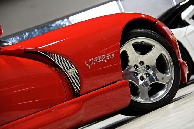 New-2001-Dodge-Viper-GTS