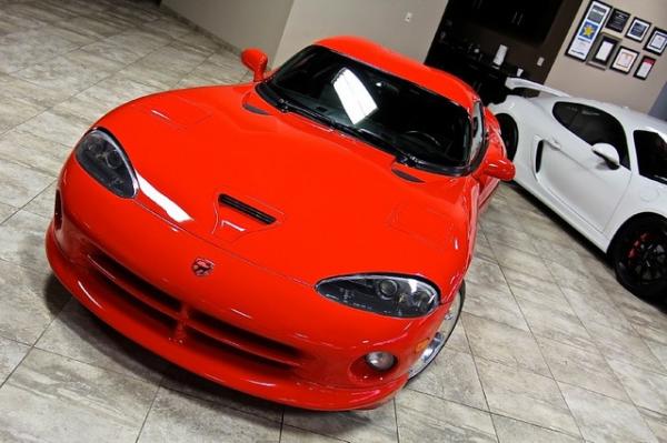 New-2001-Dodge-Viper-GTS