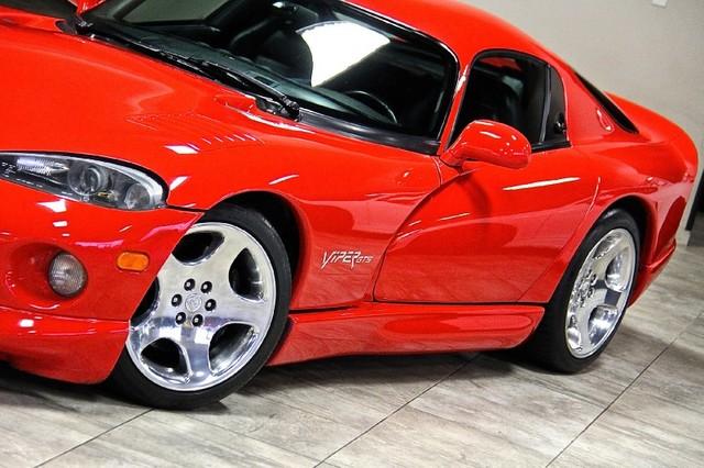 New-2001-Dodge-Viper-GTS