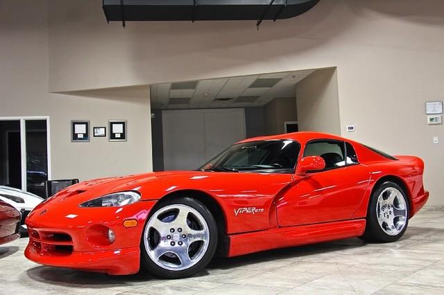 New-2001-Dodge-Viper-GTS