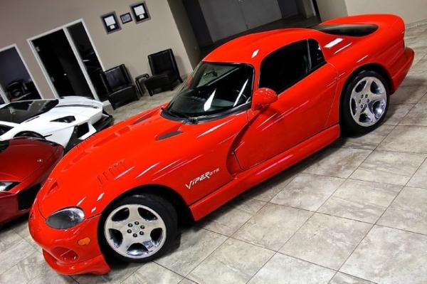 New-2001-Dodge-Viper-GTS