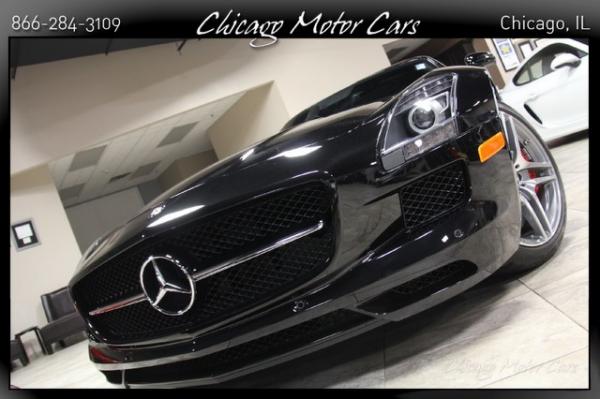 Used-2013-Mercedes-Benz-SLS-AMG-GT-Gullwing-Coupe-Only-1200-Miles-Carbon-Fiber-Trim