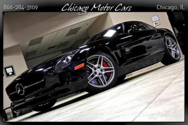 Used 2013 Mercedes-Benz SLS AMG GT Gullwing Coupe Only 1200 Miles! Carbon Fiber Trim! for sale Sold at Chicago Motor Cars in West Chicago IL 60185 6