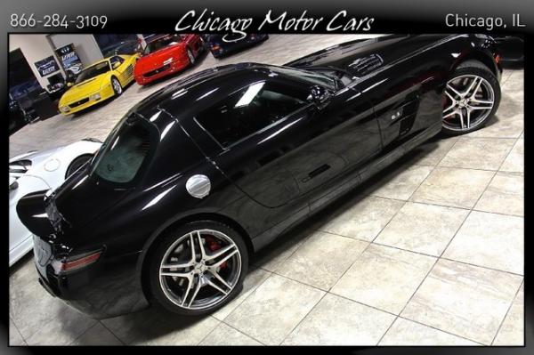 Used-2013-Mercedes-Benz-SLS-AMG-GT-Gullwing-Coupe-Only-1200-Miles-Carbon-Fiber-Trim