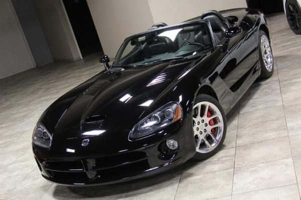 New 2004 Dodge Viper SRT-10 for sale Sold at Chicago Motor Cars in West Chicago IL 60185 3