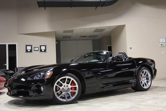 New-2004-Dodge-Viper-SRT-10