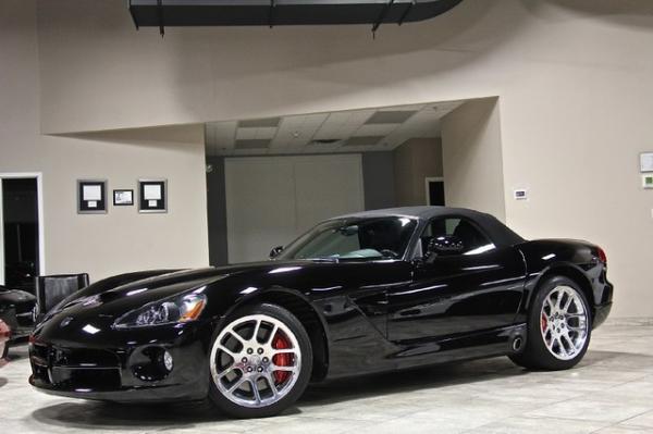 New-2004-Dodge-Viper-SRT-10