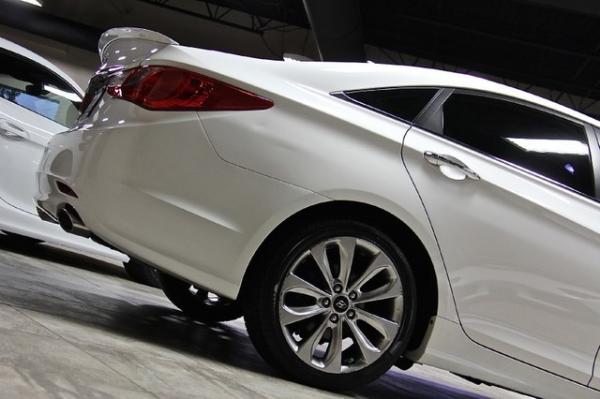 New-2011-Hyundai-Sonata