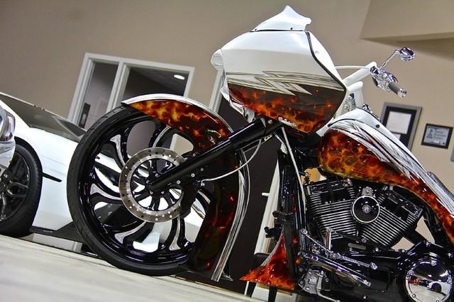 New 2011 Harley-Davidson Road King FLHR w/RoadGlide Conve For Sale