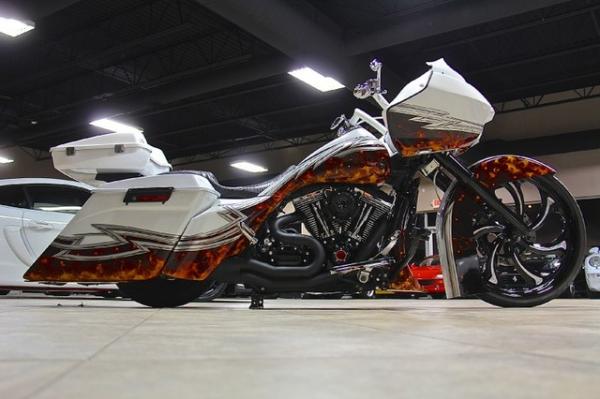 New-2011-Harley-Davidson-Road-King-FLHR-wRoadGlide-Conve