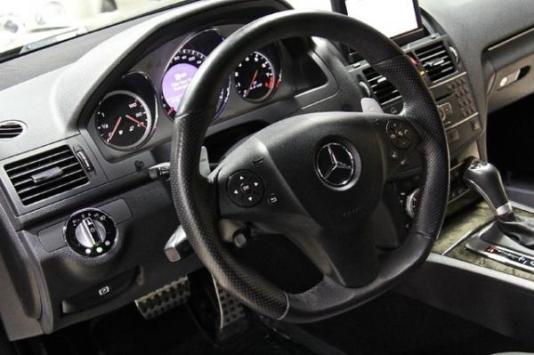 New-2009-Mercedes-Benz-C63-AMG-C63-AMG