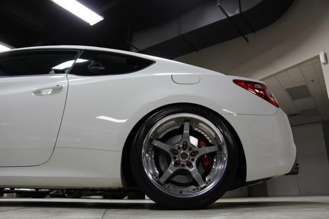 New-2010-Hyundai-Genesis-Coupe-R-Spec-Turbo