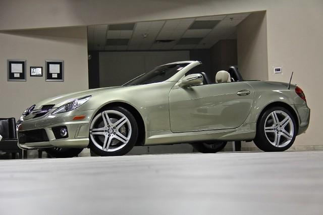 New-2011-Mercedes-Benz-SLK350-SLK350