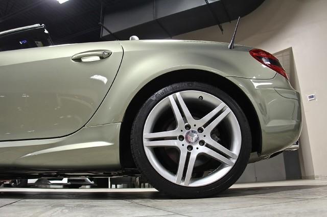 New-2011-Mercedes-Benz-SLK350-SLK350