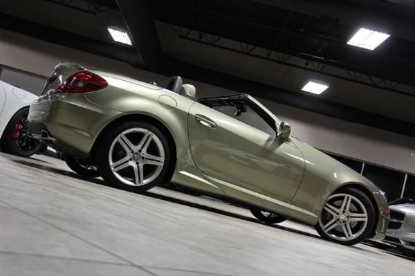 New-2011-Mercedes-Benz-SLK350-SLK350