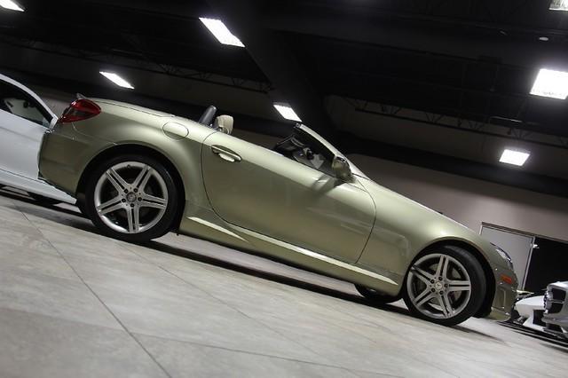 New-2011-Mercedes-Benz-SLK350-SLK350