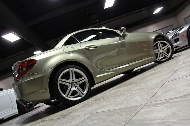 New-2011-Mercedes-Benz-SLK350-SLK350