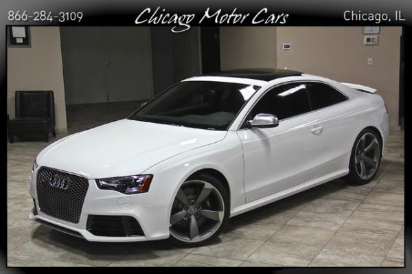 Used 2015 Audi RS5 4.2 quattro for sale Sold at Chicago Motor Cars in West Chicago IL 60185 3