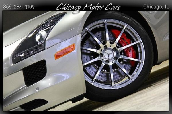Used 2012 Mercedes-Benz SLS AMG SLS AMG for sale Sold at Chicago Motor Cars in West Chicago IL 60185 5