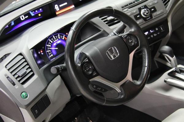 New-2012-Honda-Civic-Hybrid