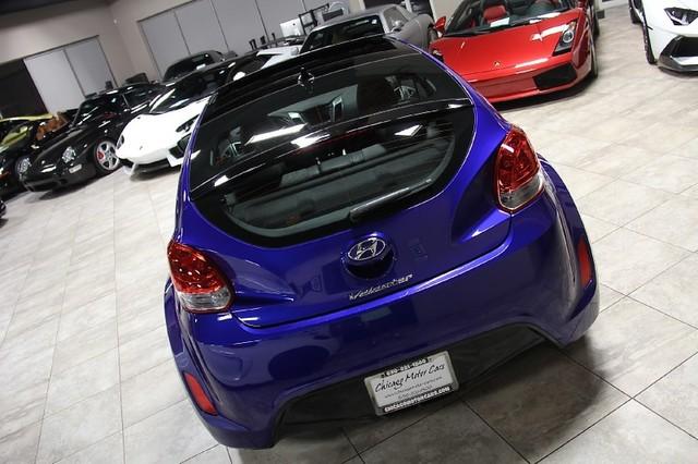 New-2012-Hyundai-Veloster