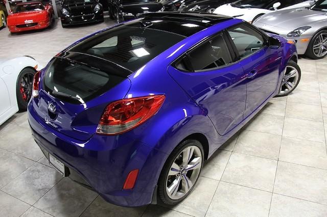 New-2012-Hyundai-Veloster