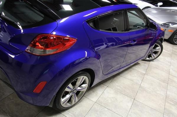 New-2012-Hyundai-Veloster