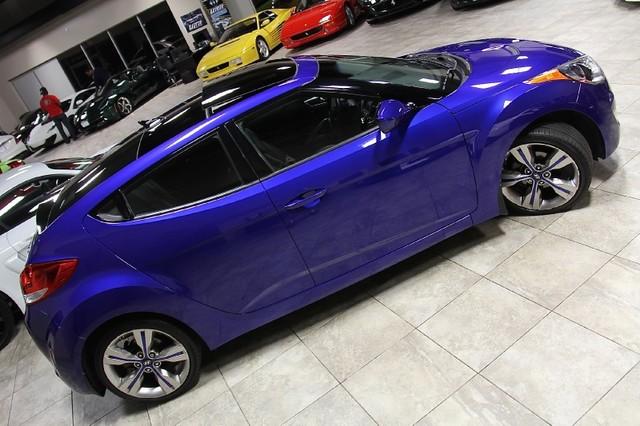 New-2012-Hyundai-Veloster