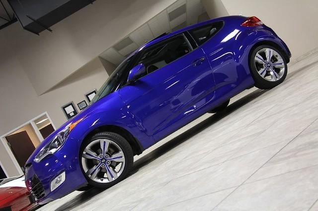 New-2012-Hyundai-Veloster