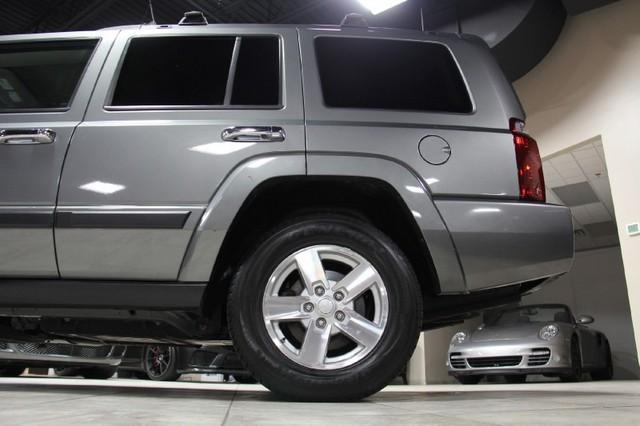 New-2007-Jeep-Commander-Sport-Sport