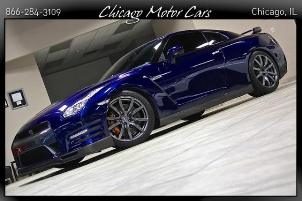 Used 2013 Nissan GT-R Premium Black Edition for sale Sold at Chicago Motor Cars in West Chicago IL 60185 3