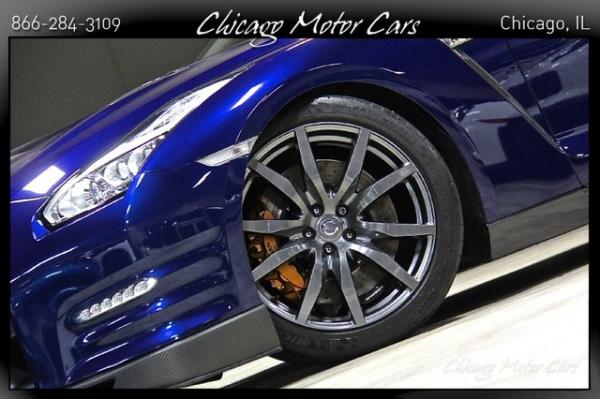 Used 2013 Nissan GT-R Premium Black Edition for sale Sold at Chicago Motor Cars in West Chicago IL 60185 4
