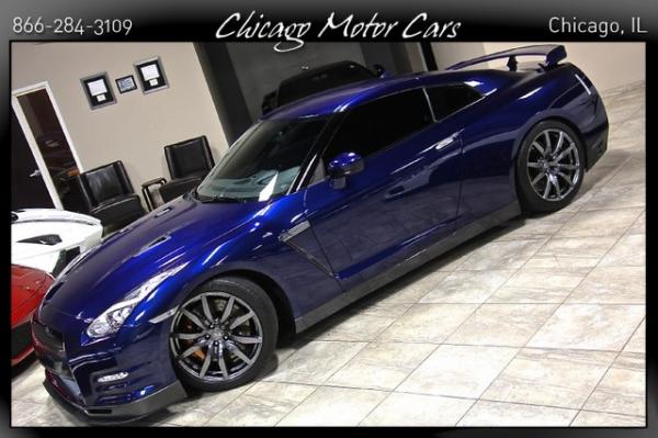 Used 2013 Nissan GT-R Premium Black Edition for sale Sold at Chicago Motor Cars in West Chicago IL 60185 5