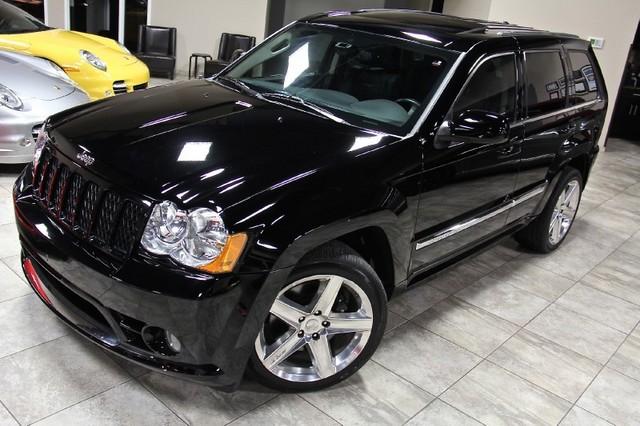 New-2008-Jeep-Grand-Cherokee-SRT-8