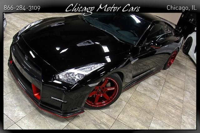 Used-2009-Nissan-GT-R-Premium-Premium