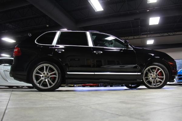 New-2010-Porsche-Cayenne-Turbo-S