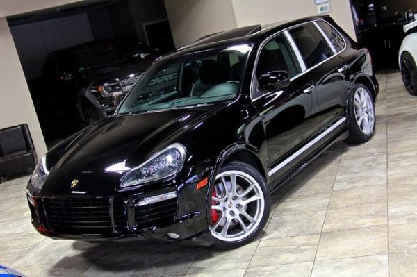 New 2010 Porsche Cayenne Turbo S for sale Sold at Chicago Motor Cars in West Chicago IL 60185 4