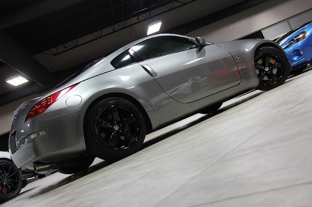 New-2006-Nissan-350Z-Track