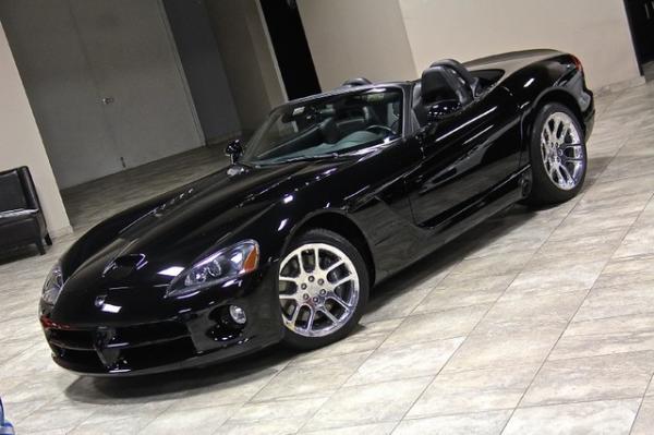 New 2003 Dodge Viper SRT-10 SRT-10 for sale Sold at Chicago Motor Cars in West Chicago IL 60185 4