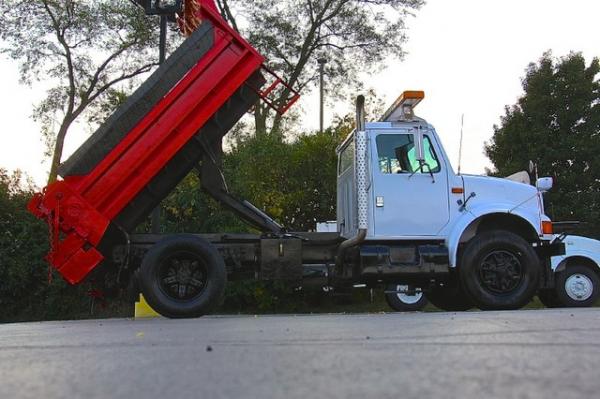 New 1997 International 4900 Medium Duty Dump for sale Sold at Chicago Motor Cars in West Chicago IL 60185 2