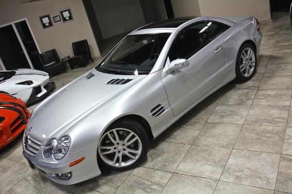 New 2008 Mercedes-Benz SL550 for sale Sold at Chicago Motor Cars in West Chicago IL 60185 2