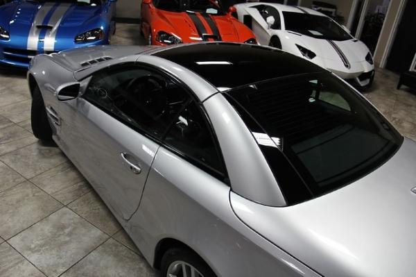 New 2008 Mercedes-Benz SL550 for sale Sold at Chicago Motor Cars in West Chicago IL 60185 4
