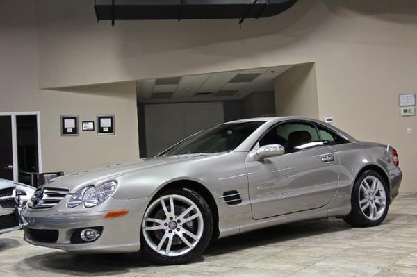 New 2007 Mercedes-Benz SL550 SL550 for sale Sold at Chicago Motor Cars in West Chicago IL 60185 2
