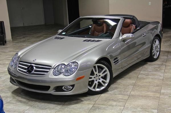 New 2007 Mercedes-Benz SL550 SL550 for sale Sold at Chicago Motor Cars in West Chicago IL 60185 5