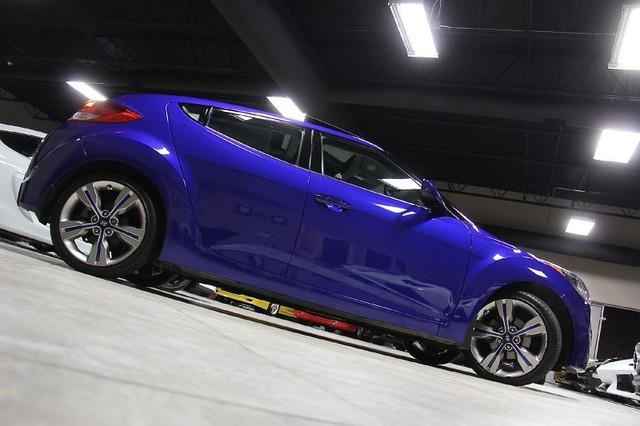 New-2012-Hyundai-Veloster