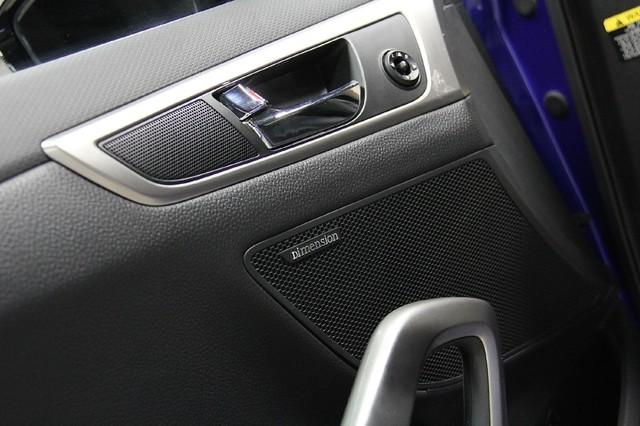New-2012-Hyundai-Veloster